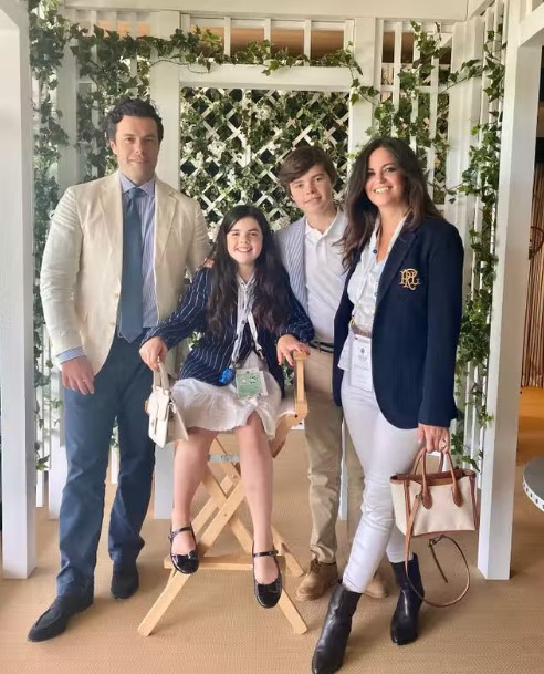 Deborah James with her family